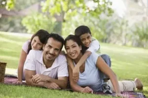 hispanic family 2.jpg by Miami Therapist Lotus Counseling